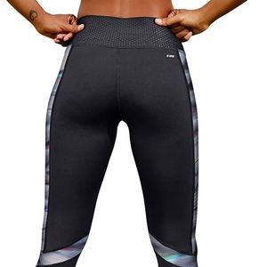 CHAMPION Absolute capri